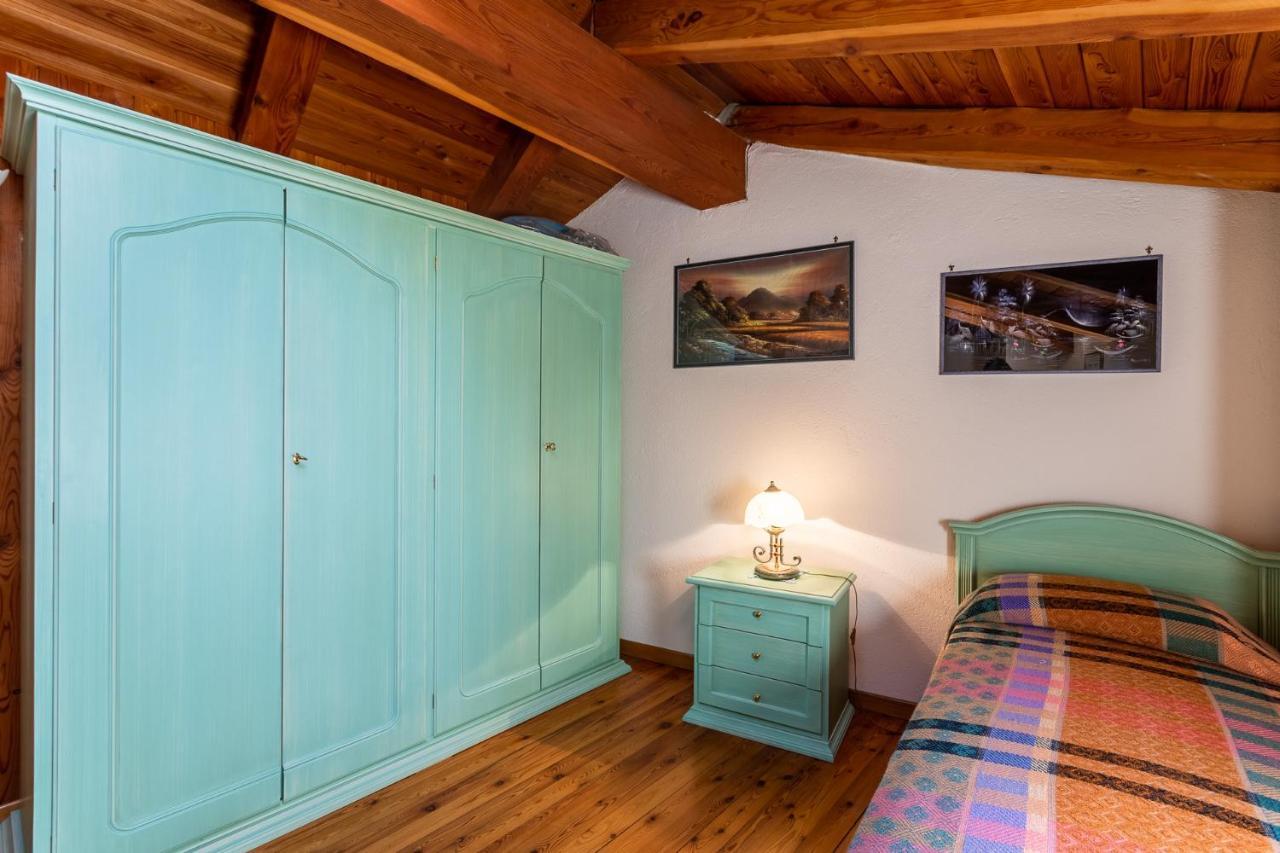 L'Atelier Du Temps - Woodstone Villa Aosta Eksteriør bilde